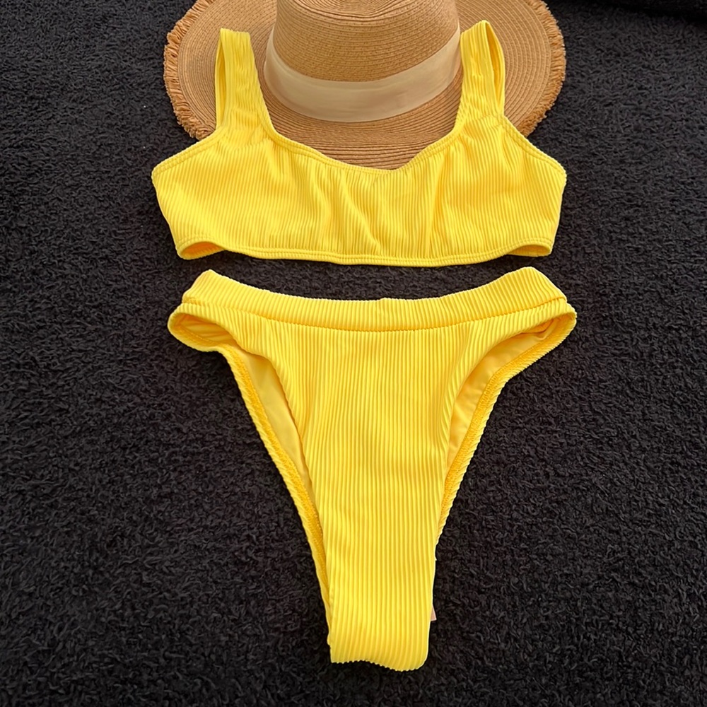 NEW Mykonos Bikini top, Positano bottom ribbed fabric size S
